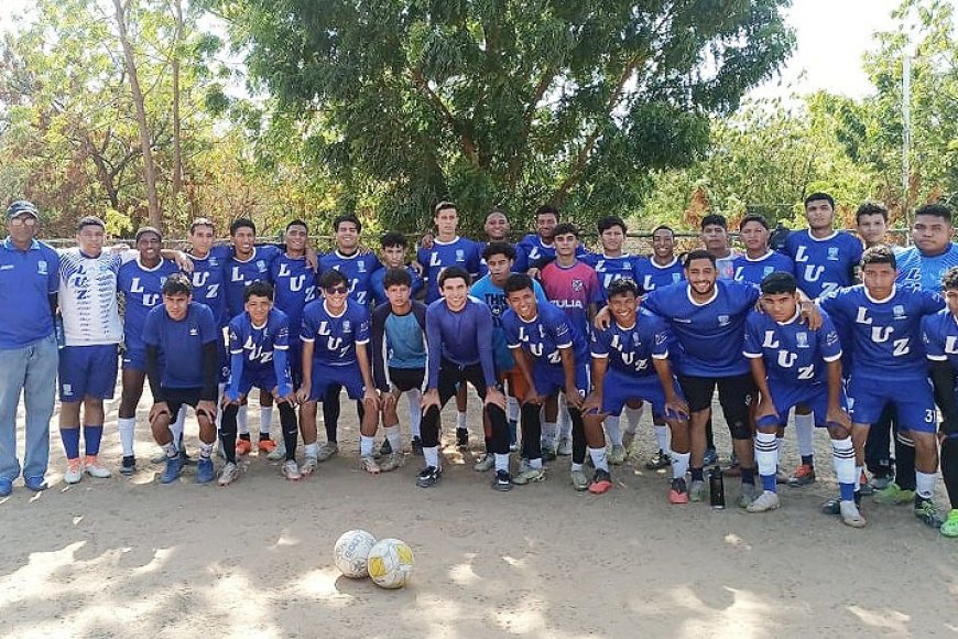 LUZ ajusta piezas tácticas en amistoso ante Coromoto FC con la mira en los JUVINEU