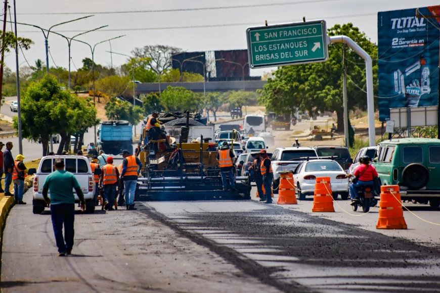 Gobernador Luis Caldera dio inicio a la segunda fase del asfaltado en la C1