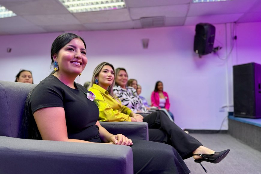 San Francisco impulsa el liderazgo femenino con la conferencia “Brilla sin permiso”