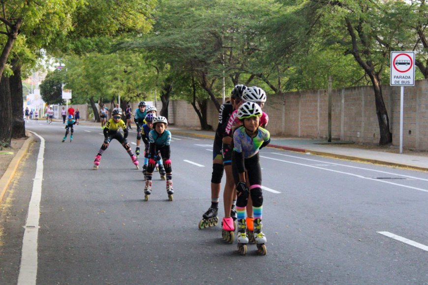 La Ciclovía, el sano esparcimiento de los marabinos
