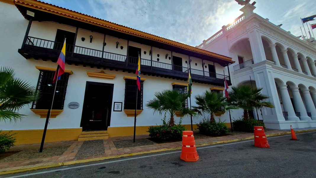 “Los rostros que el tiempo olvidó”