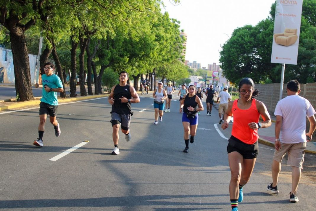 La familia marabina ama a su Ciclovía de los domingo