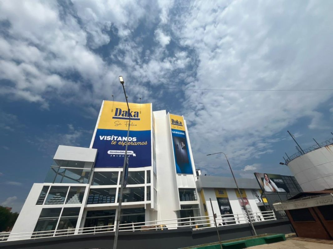Daka inauguró una «Tienda Monstruo» en el Zulia
