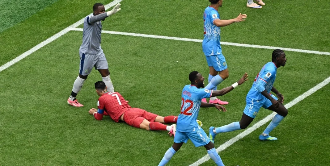 FIEBRE MUNDIAL: A CR7 se le mojó la puntería…