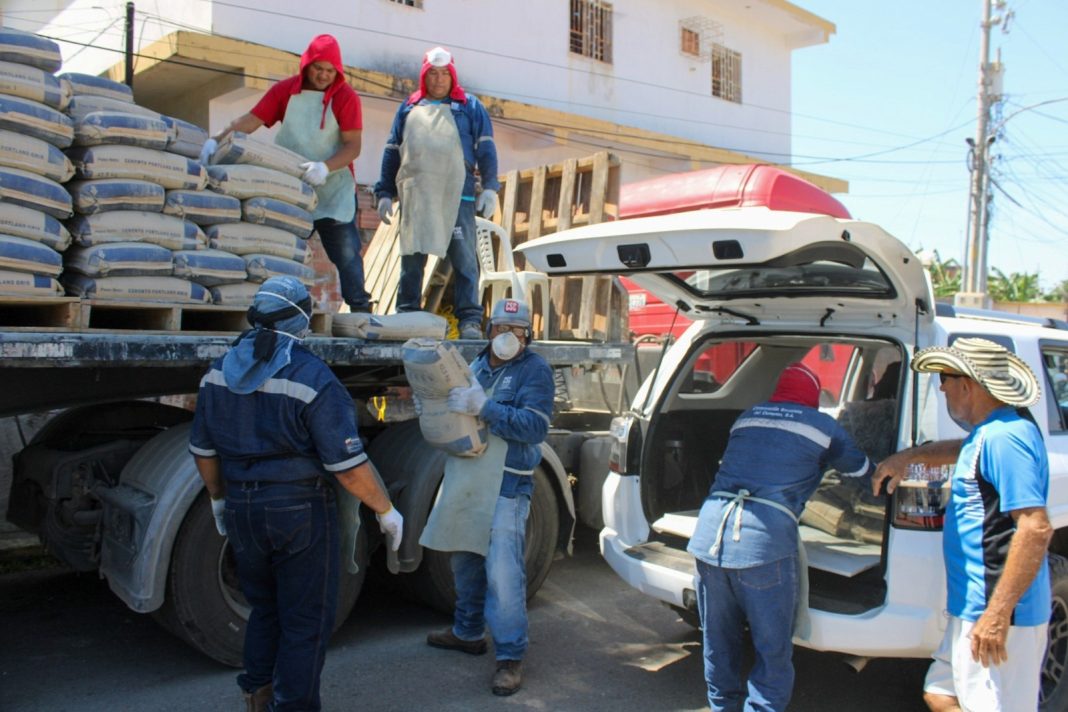 El cemento se vende como pan caliente y a precio justo en mercados de la Alcaldía de Maracaibo