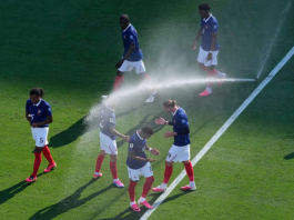 FIEBRE MUNDIAL: Francia y Paraguay jugarán contra el calor