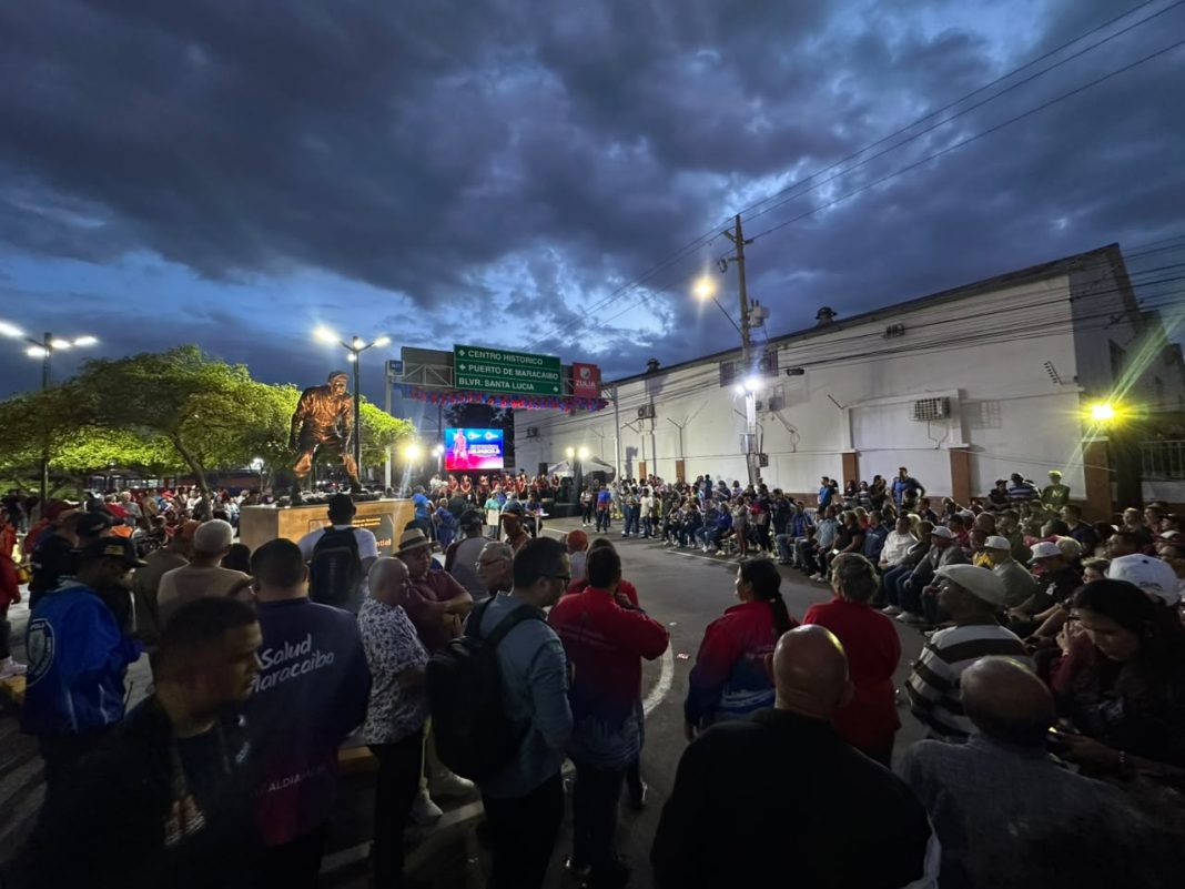 Aparicio honrado por su pueblo…