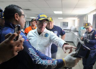 Bomberos de Maracaibo con equipos de alta tecnología para focalización de incendios