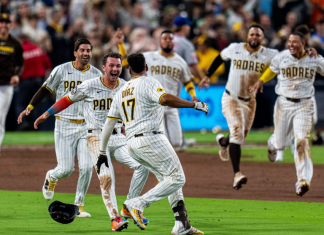 MLB da la bienvenida a nuevos propietarios de los Padres de San Diego