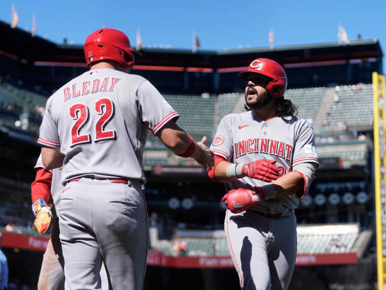 Eugenio con grand slam prendió la remontada de Cincinnati