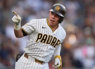 Freddy Fermín jonrón con trío de impulsadas