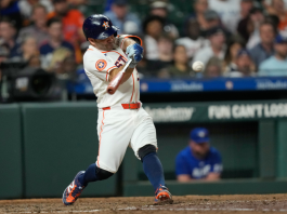Altuve superó otro récord: Dejó atrás a Bob Abreu con su hit 2.473
