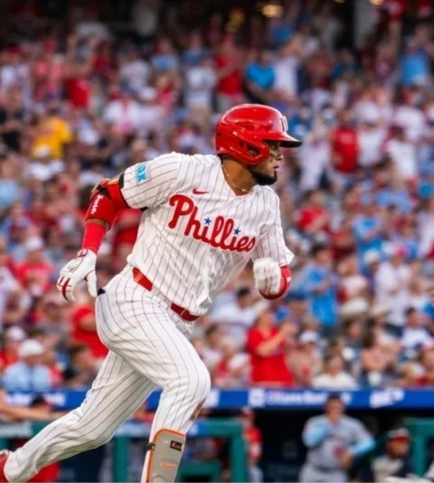 Arráez con multihit se escapa en el liderato de bateo por 9 puntos