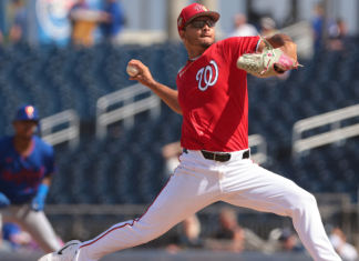 Washington subió al lanzador criollo Luis Perales