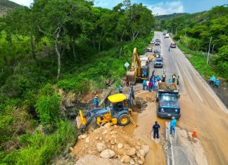 Gobernación inició trabajos de nuevo alcantarillado de 24 metros lineales en el sector El Venado de la carretera Lara-Zulia