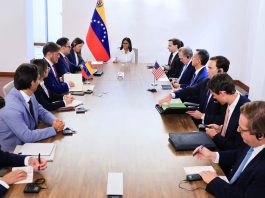 Prresidenta Delcy se reunió con delegaciòn de Estados Unidos