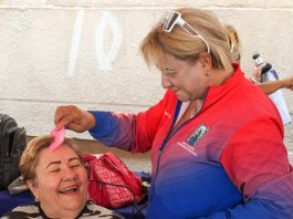 Plan Vacacional Reír 2026 lleva la recreación a los abuelos de la Parroquia Raúl Leoni