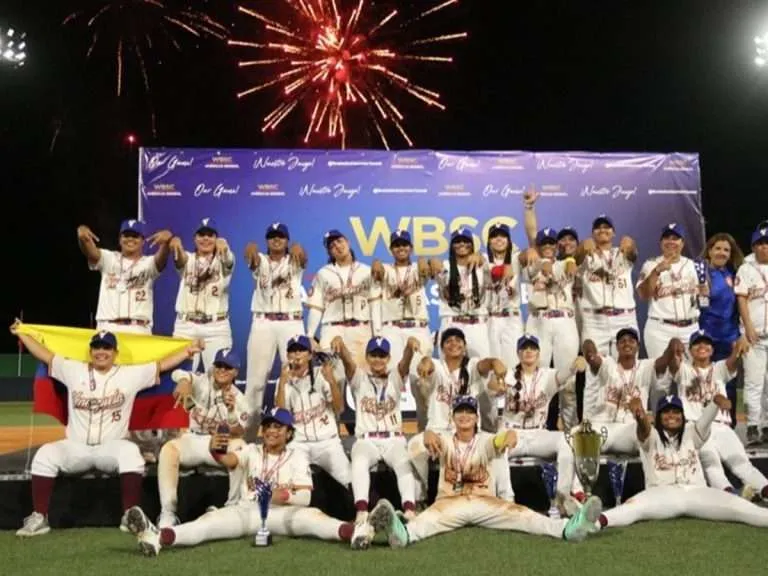 Beisbol femenino criollo debuta ante Gran Bretaña por un cupo al Mundial