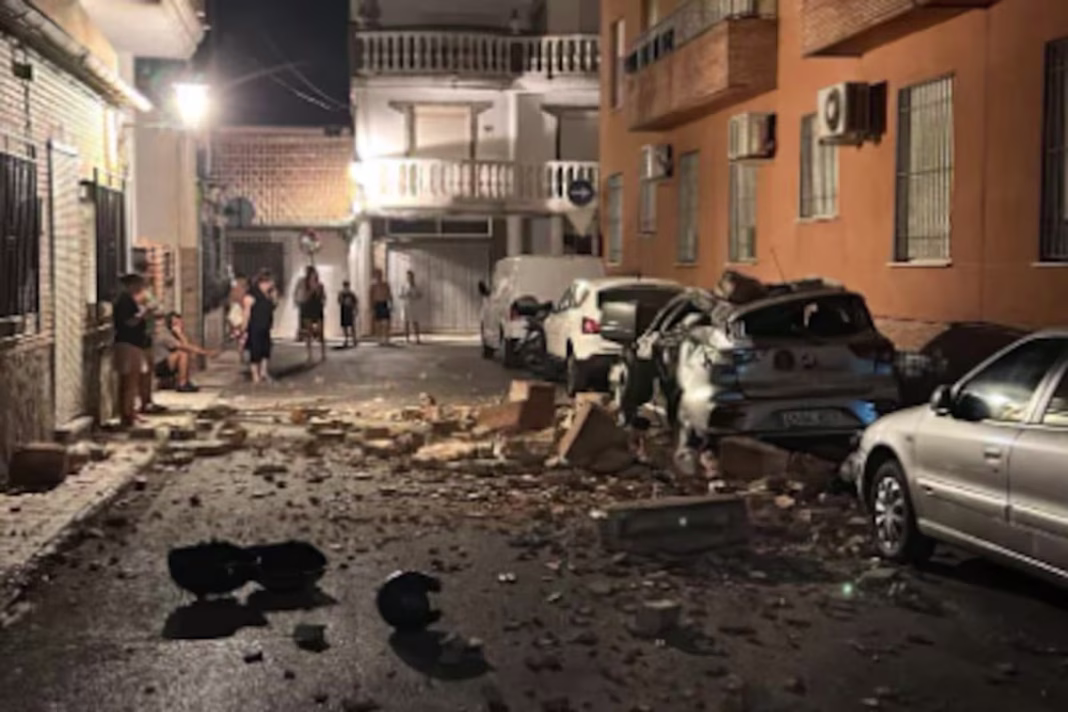 Temblor sacudió el sur de España con daños estructurales y replicas en varias regiones