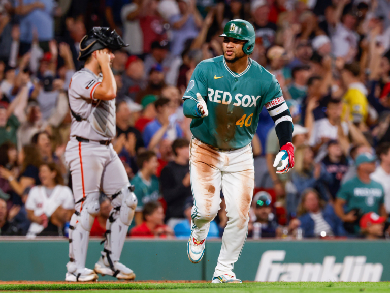 Willson Contreras mandó el 26 para la calle