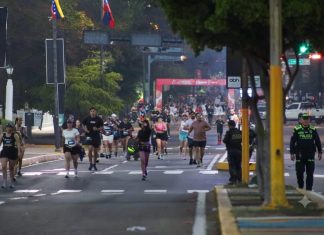 Ni la lluvia frenó el deporte en la Ciclovía de Maracaibo…