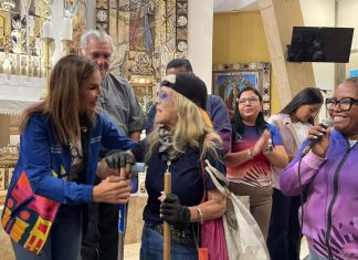 ¡Día Internacional del adulto mayor! Ana Clara de Di Martino: “Para la Alcaldía de Maracaibo atender los abuelos y abuelas es un compromiso de amor”