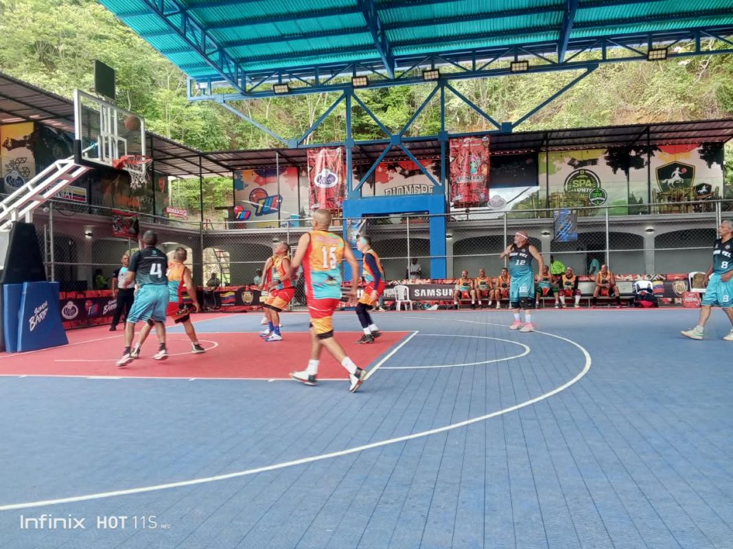 Lomas expone invicto y liderazgo ante Somos 23 en basket máster