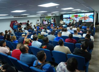 Ministro Loyo y gobernador Luis Caldera se reúnen en Maracaibo con el sector productor del cangrejo azul
