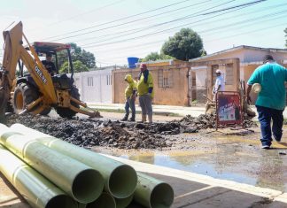 Alcaldía de Maracaibo sustituye colector en Barrio Raúl Leoni en beneficio de 80 familias