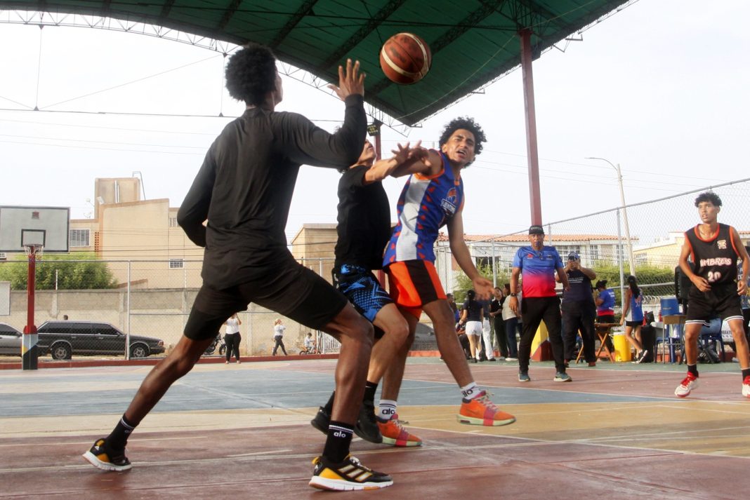 El éxito de las «Tomas Deportivas» escaló a lo más alto en la cancha Cumbres de Maracaibo