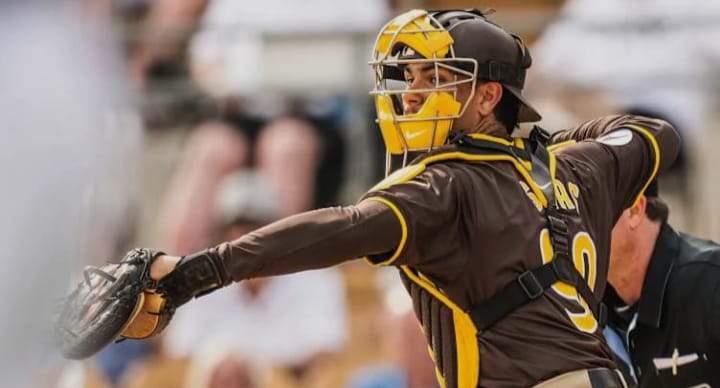 Ethan Salas, el tercer aguilucho en debutar este año en la MLB