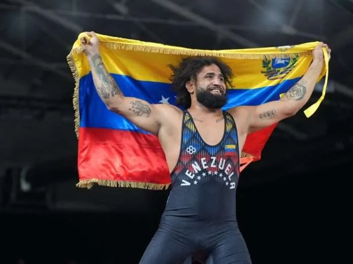 JUEGOS SURAMERICANOS: Lucha cerró con 2 de oro y acumuló 8 títulos