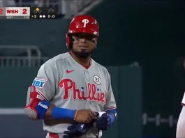 Arráez volvió caliente y rompió el slump con un multihit