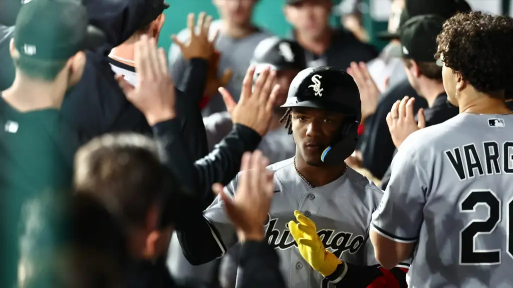 Luisangel Acuña despertó con un toletazo de 406 pies