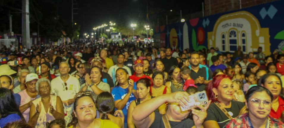 Alcaldia de Maracaibo eliminó un basurero y construyó la Plaza Nelly Contreras