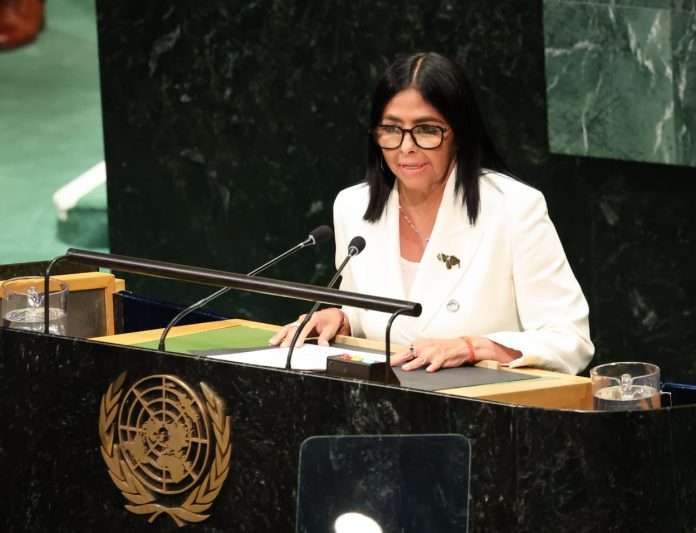 Delcy en la ONU: «Venezuela está lista para caminar junto a quienes crean en una relación internacional respetuosa sin intromisiones ni prejuzgamientos»