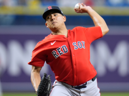Ranger solvente maniató a Tampa Bay