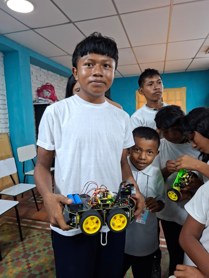 Fundacite y Alcaldía de Maracaibo impulsando la tecnología: Más de 30 niños en la Ruta del Conocimiento Integral