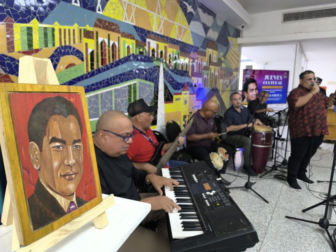 Alcaldía de Maracaibo rindió tributo al «Bolerista de América» en el Jueves Cultural