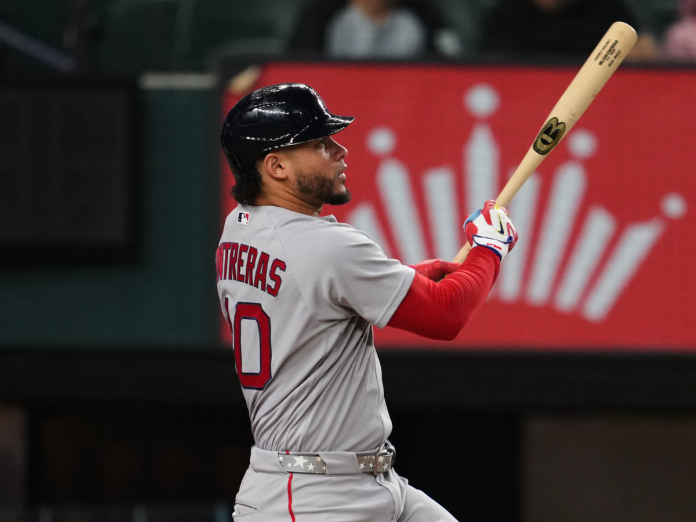 Willson Contreras largó su toletazo 27