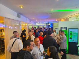 Gobernador Luis Caldera acompaña la Expo Internacional de Petróleo, Industria y Comercio