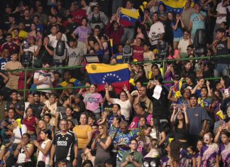 Afición zuliana celebra y respalda la gestión del deporte en el estado