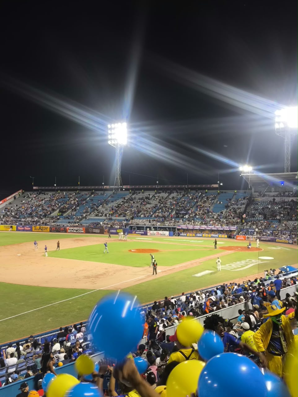 ¡PELIGRO EN LA RED! Béisbol y ciberestafas tras la gran trampa del streaming ilegal
