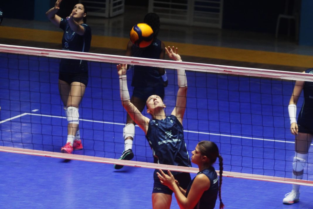 SURAMERICANO DE VOLEIBOL U19: Un Brasil favorito afila sus garras…