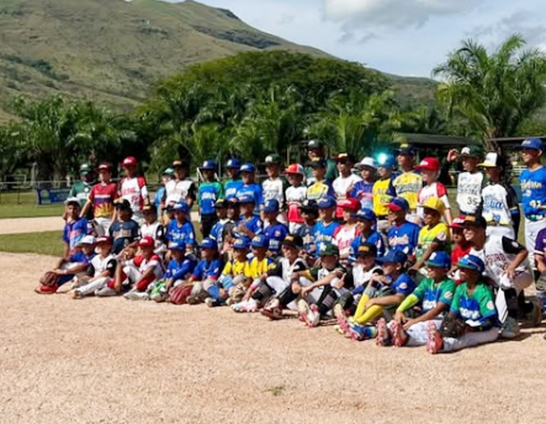 Criollitos de Venezuela se vino de Cojedes al Interinstitucional de Béisbol U10