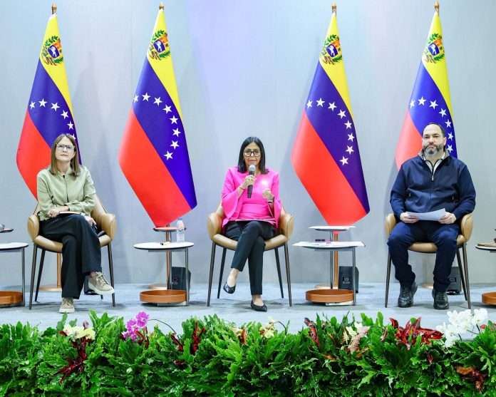 Presidenta Delcy: Casi 76.000 millones de dólares vendrán en inversiones para Venezuela