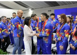 Presidenta Delcy dio reconocimiento a delegación que nos representó en Suramericanos de Argentina