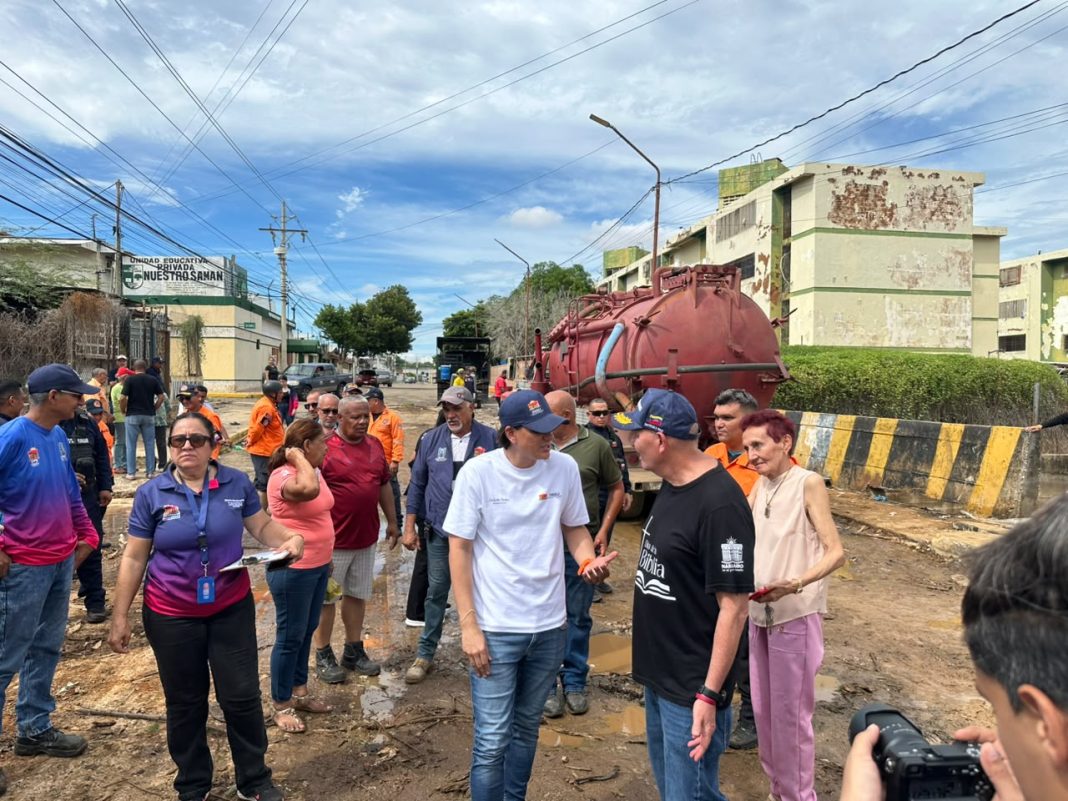Alcaldía de Maracaibo desplegó operativo de emergencia tras intensas lluvias en la ciudad