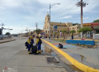 IMA despejó desechos arrastrados por la lluvia en adyacencias del Terminal de Pasajeros