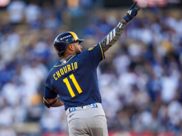 Jackson Chourio y Milwaukee ponen contra la pared a los bicampeones